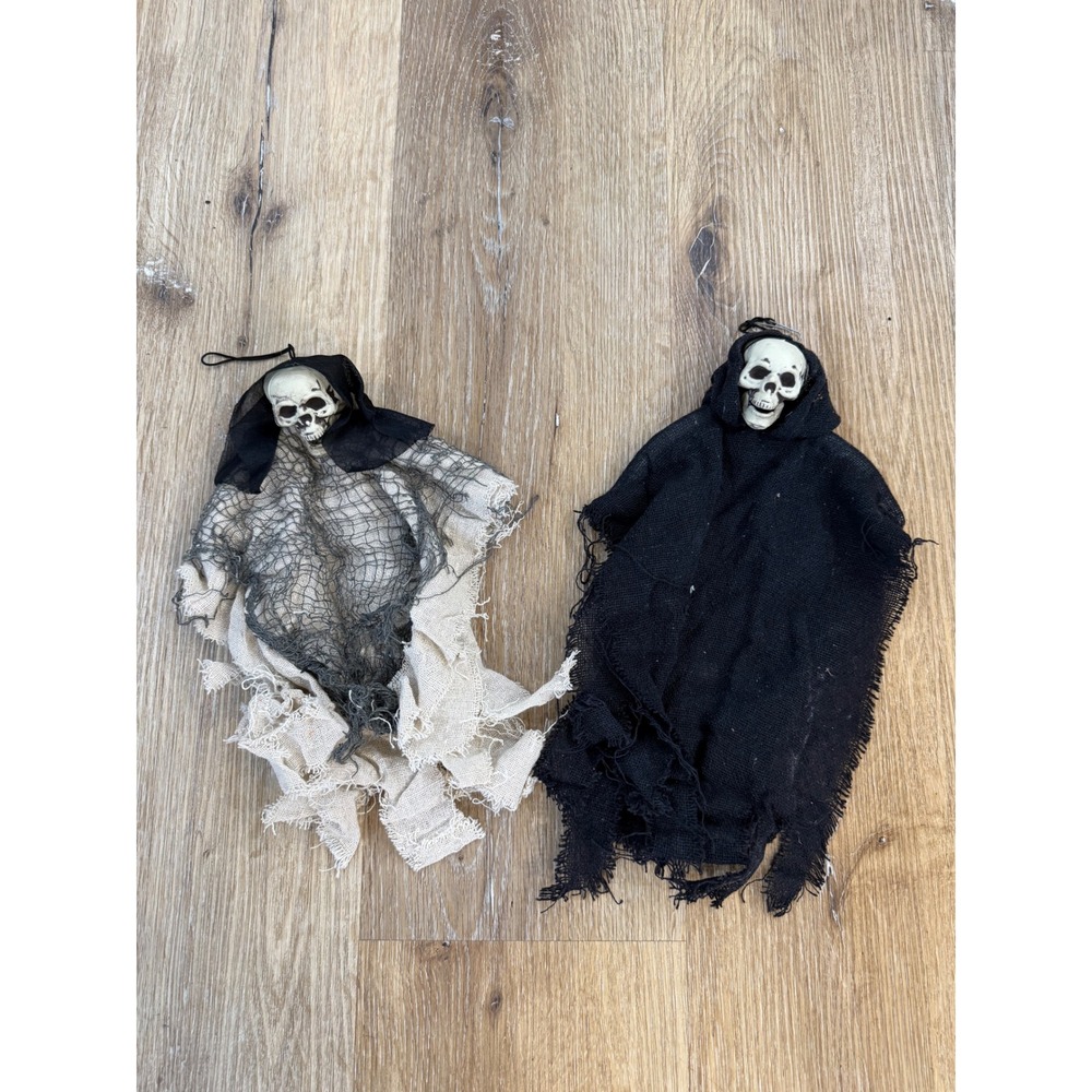 Goth Hanging Skull Reaper Decor Set Black White Tattered Gauze
